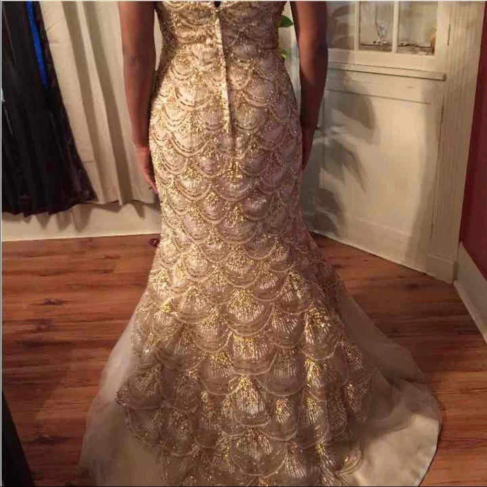 Prom dress